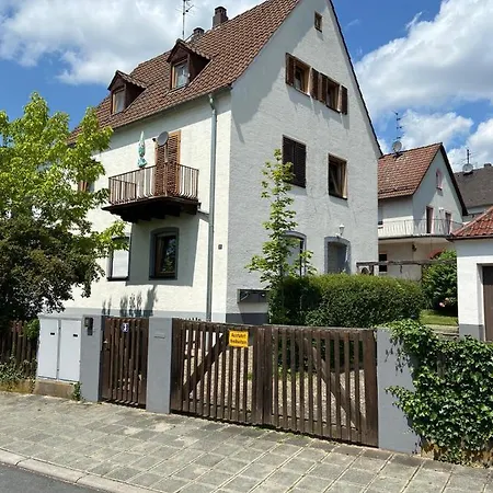 Zirndorf Ferienhaus Apartment *