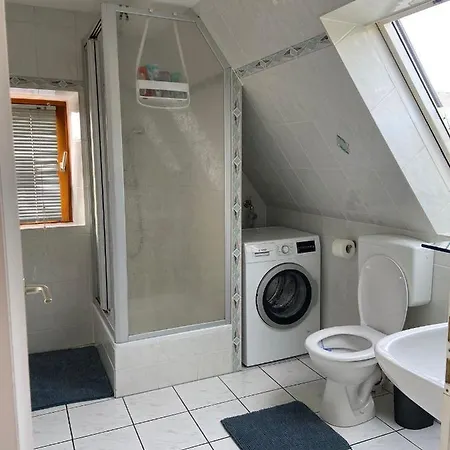 Zirndorf Ferienhaus Apartment *