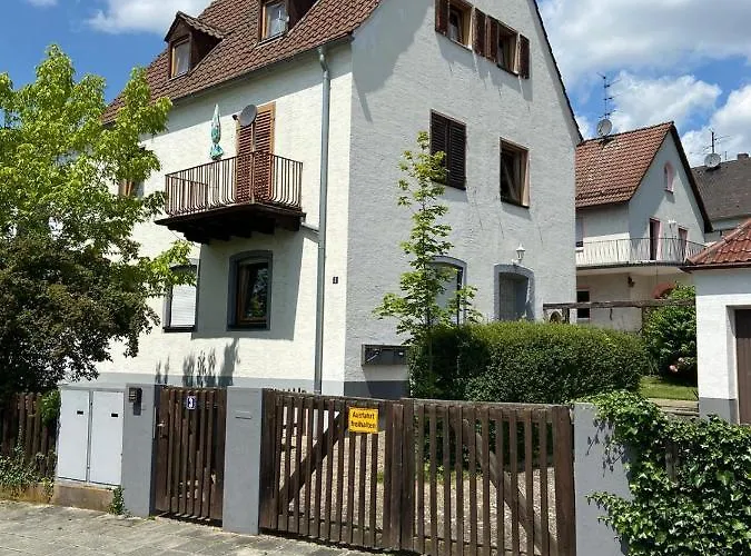 Zirndorf Ferienhaus Apartament *
